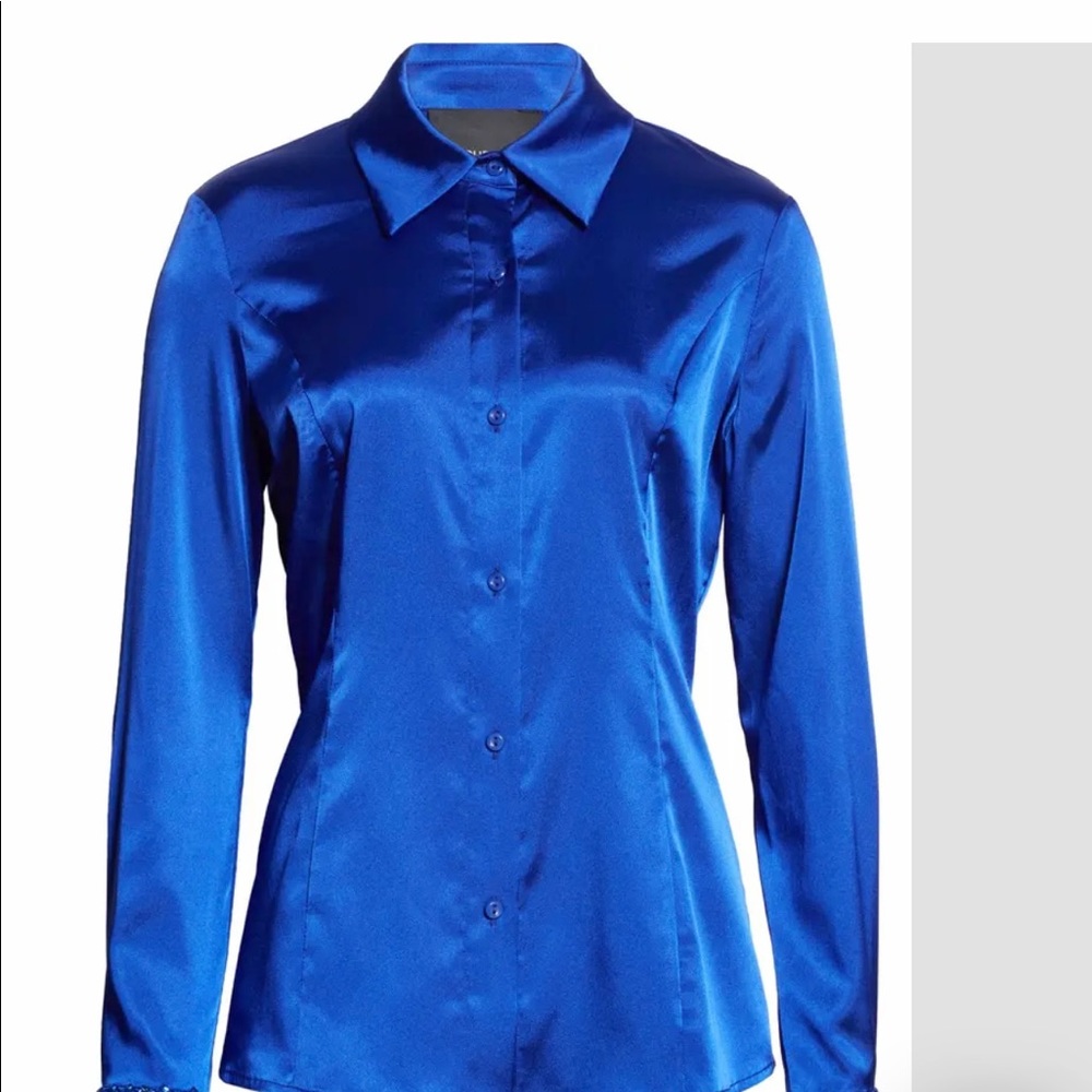 Le SuPERBE button down shirt